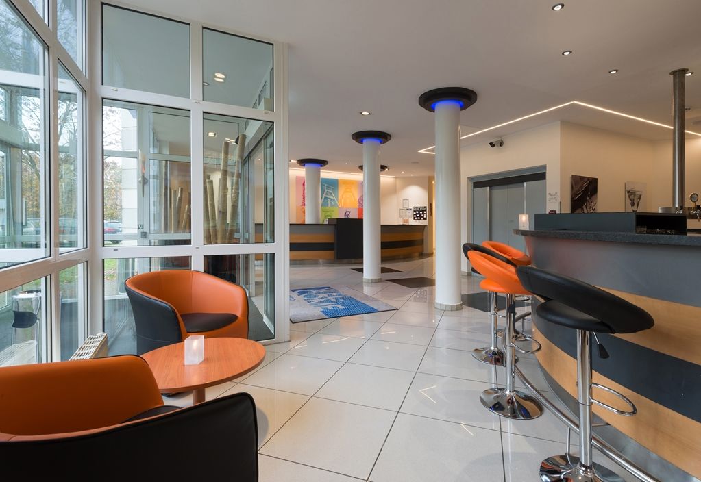 Hotel Bochum Wattenscheid Affiliated By Melia Restaurant photo