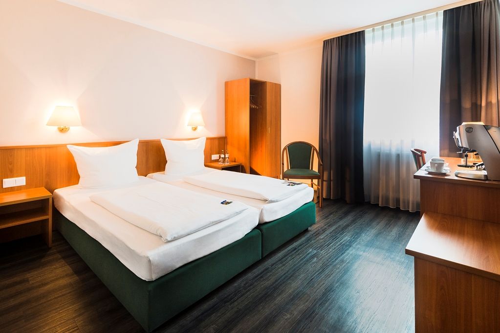 Hotel Bochum Wattenscheid Affiliated By Melia Room photo